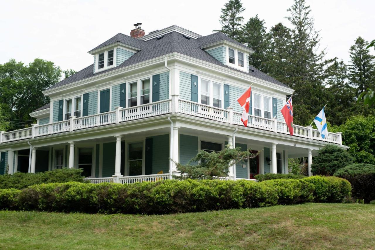Alicion Bed & Breakfast Луненбург Екстериор снимка